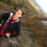 Максим Карпов