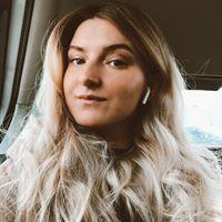 Лена Кольцова