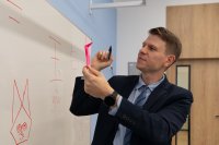 Илья Семенов