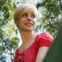 Лена Бордюговская