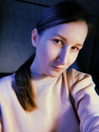 Анна Влазнева
