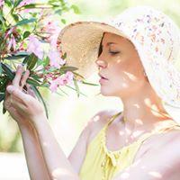 Елена Небога