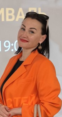 Неля Осадинова