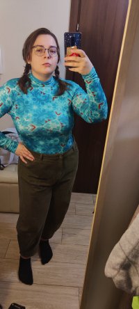 Мария Нехочуделитьсяданными