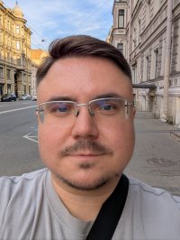 Сергей Остащенко